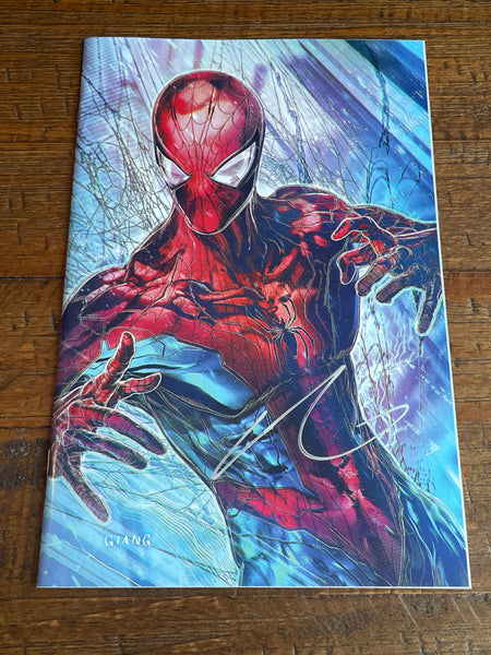 AMAZING SPIDER-MAN #21 JOHN GIANG SIGNED COA MEGACON VIRGIN VARIANT-B