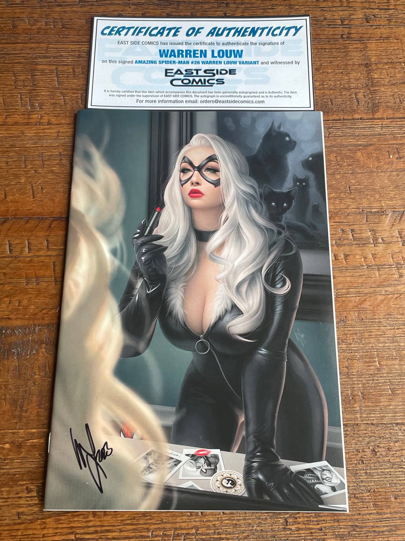 AMAZING SPIDER-MAN #26 WARREN LOUW SIGNED BLACK CAT TRADE & VIRGIN VARIANTS