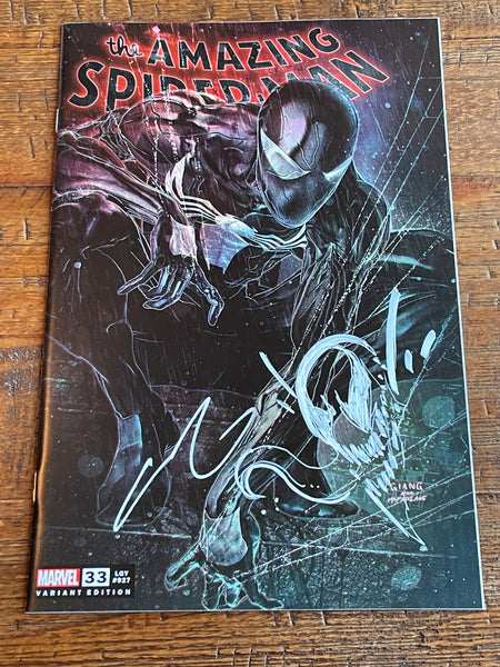 AMAZING SPIDER-MAN #33 JOHN GIANG REMARK HOMAGE EXCL VARIANT LIMITED TO 800