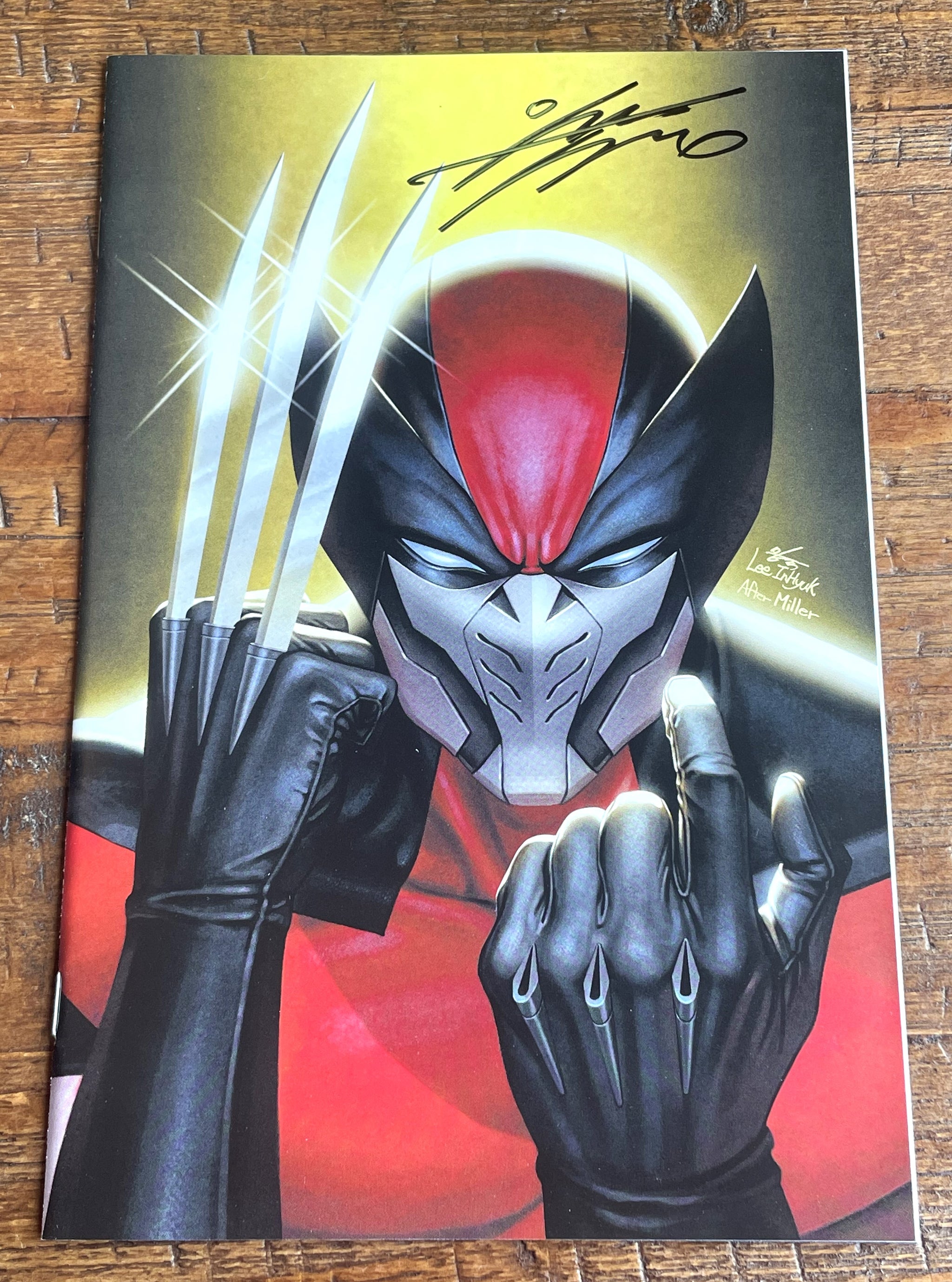 ULTIMATE WOLVERINE #1 (2nd Pt) INHYUK LEE SIGNED 
