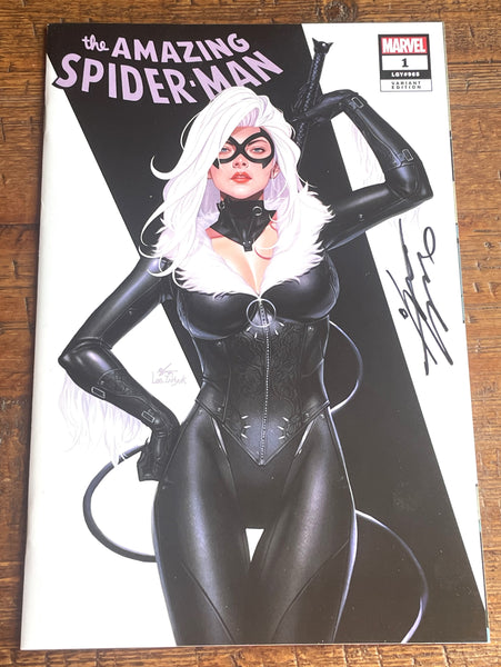 AMAZING SPIDER-MAN #1 INHYUK LEE SIGNED EXCL BLACK CAT VARIANT 2025 LTD TO 1000