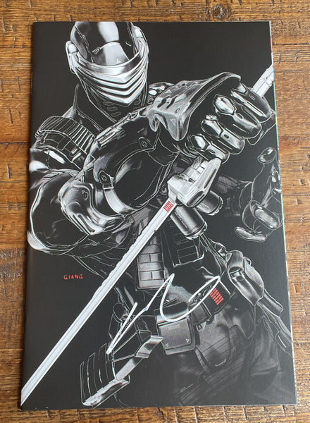 G.I. JOE A REAL AMERICAN HERO #310 LARRY HAMA SIGNED COA JOHN GIANG EXCL VARIANT