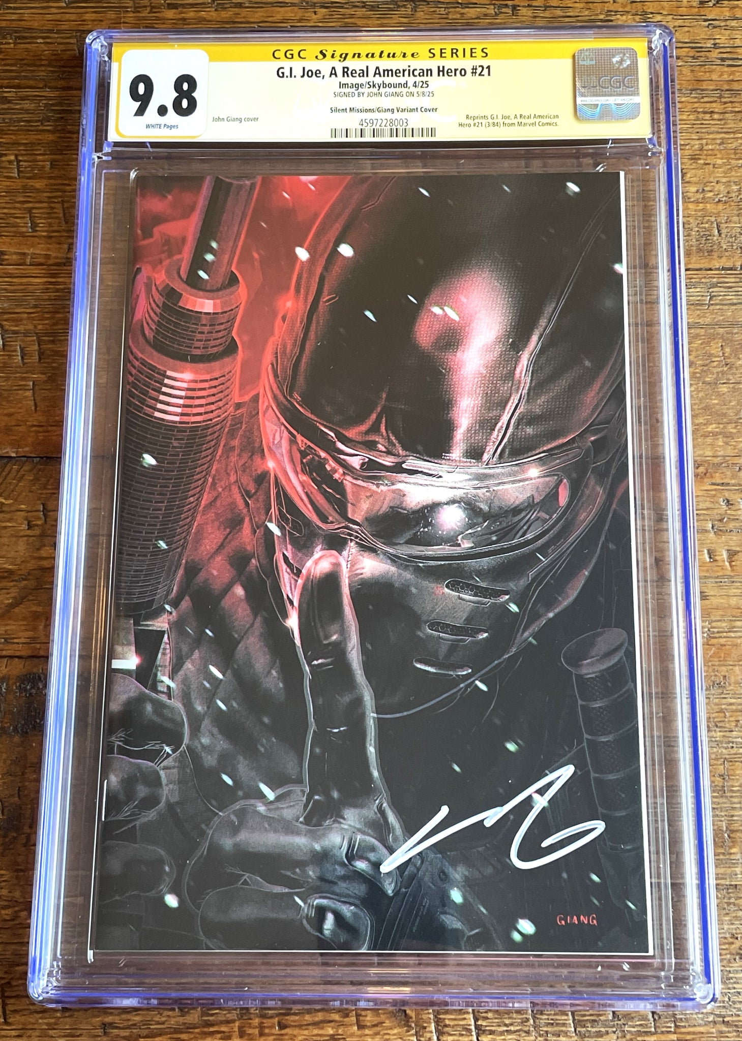 G.I. JOE #21 CGC SS 9.8 SILENT MISSIONS JOHN GIANG SIGNED EXCL SNAKE-EYES VARIANT