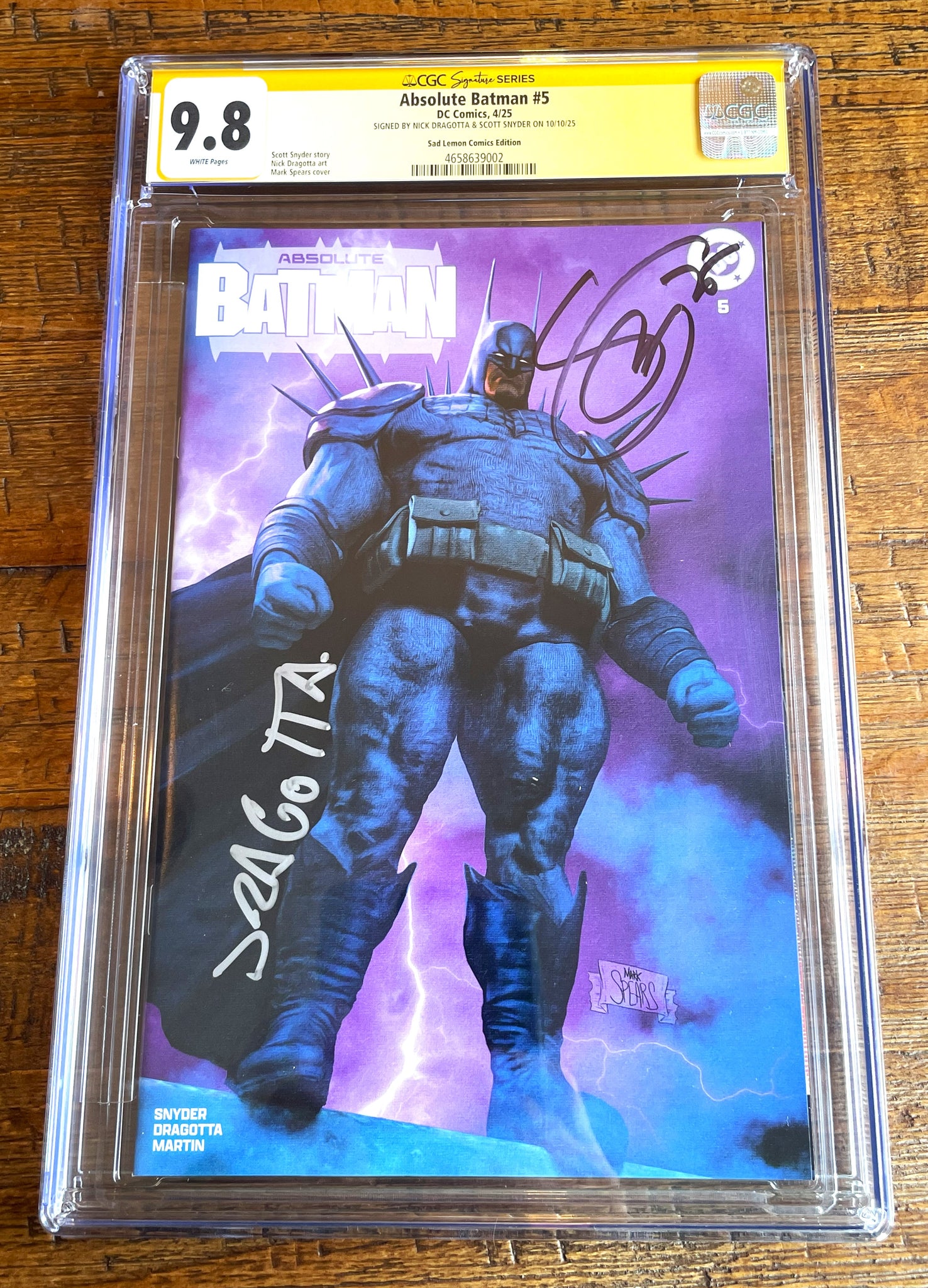 ABSOLUTE BATMAN #5 CGC SS 9.8 SIGNED SCOTT SNYDER & DRAGOTTA MARK SPEARS EXCL VARIANT