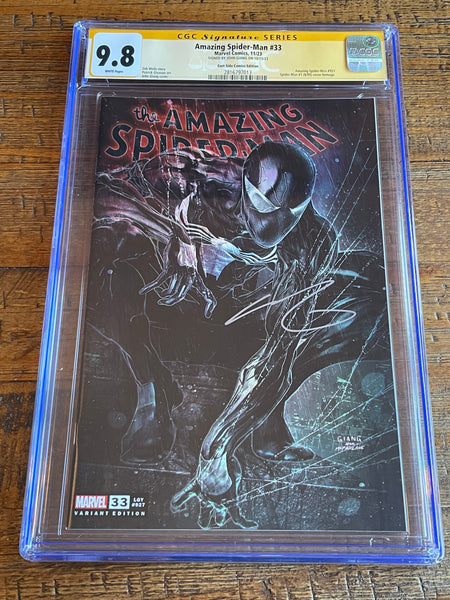 AMAZING SPIDER-MAN #33 CGC SS 9.8 JOHN GIANG SIGNED EXCL VARIANT LIMITED TO 800