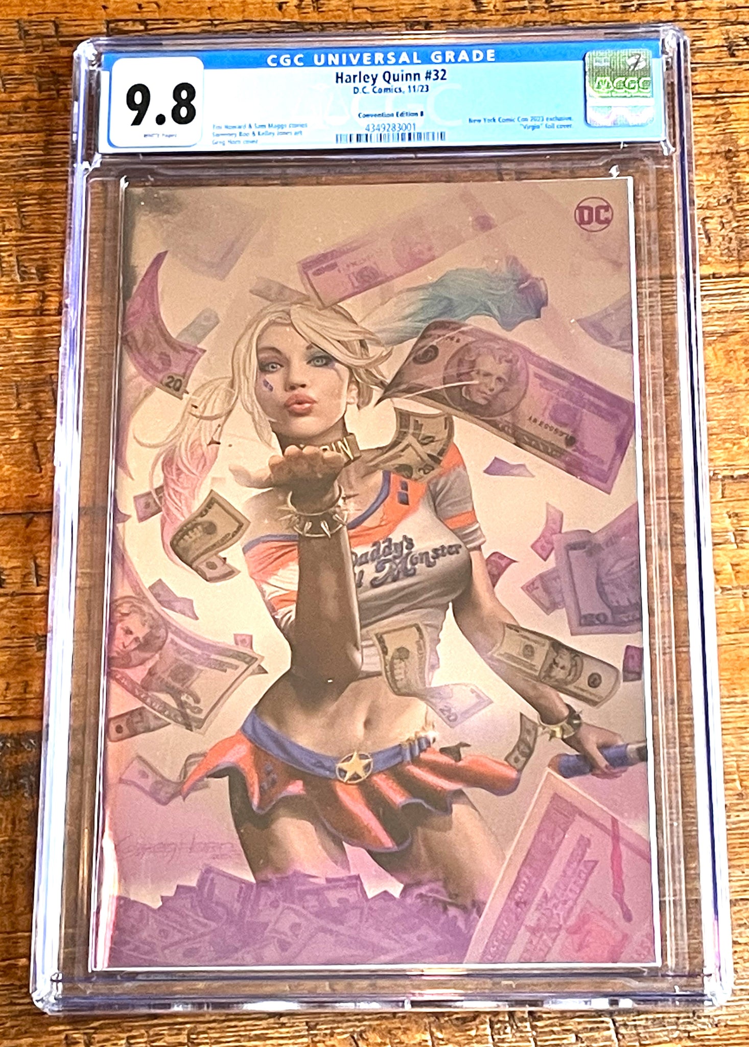 HARLEY QUINN #32 CGC 9.8 GREG HORN PURPLE FOIL NYCC EXCLUSIVE VARIANT