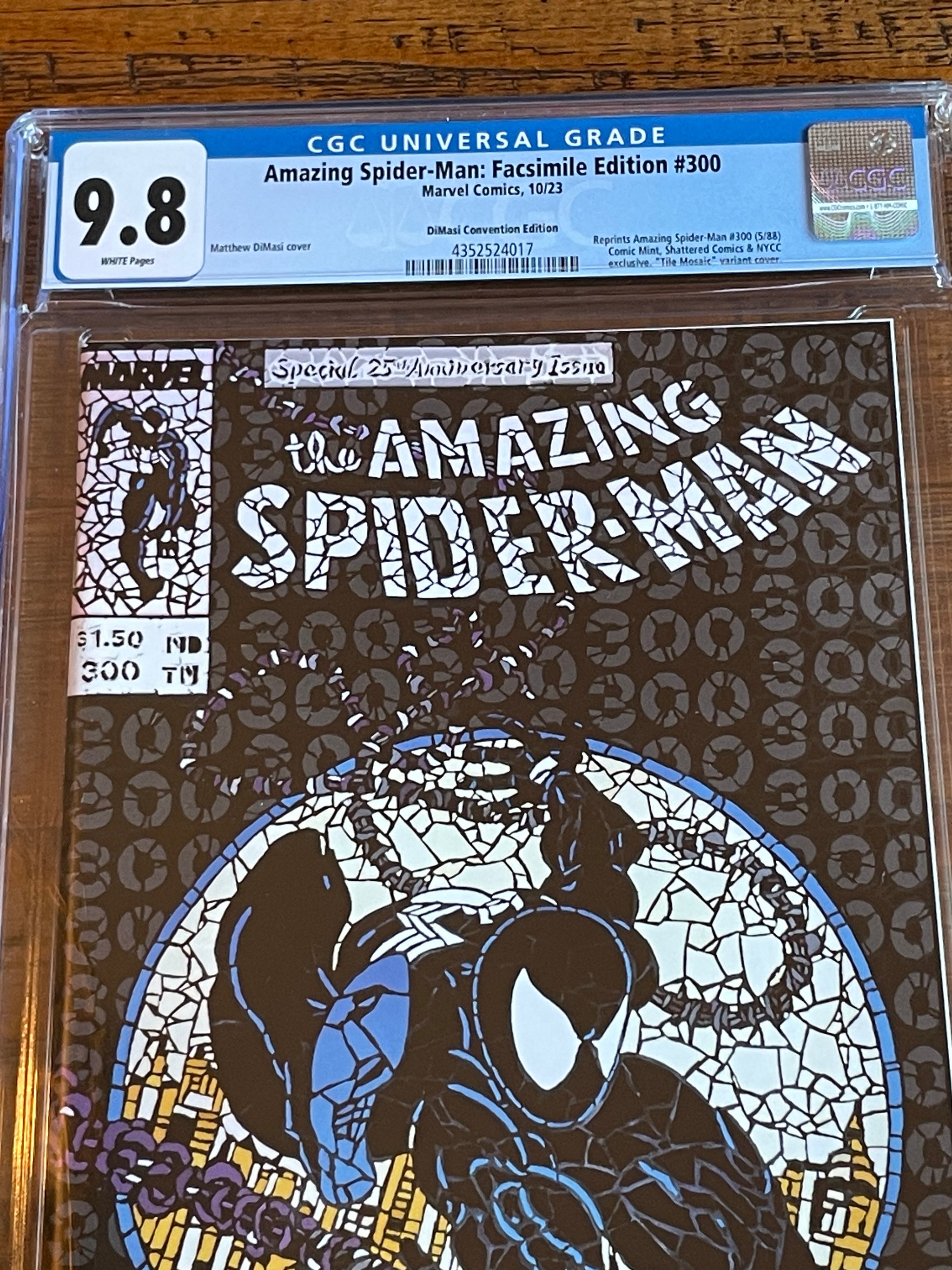 Amazing Spider-Man #1 CGC 9.8 shops Facsimile Secret Wars #8 Label