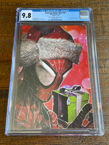 AMAZING SPIDER-MAN #40 CGC 9.8 JOHN GIANG "CHRISTMAS" ULTIMATE EDITION LIMITED TO 200