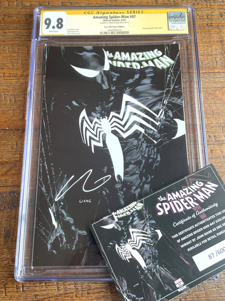 AMAZING SPIDER-MAN #47 CGC SS 9.8 JOHN GIANG SIGNED NEGATIVE VARIANT LTD 600