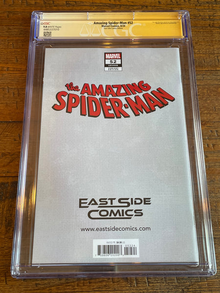 AMAZING SPIDER-MAN #52 CGC SS 9.8 JOHN GIANG REMARK SIGNED NEGATIVE VARIANT LTD 600