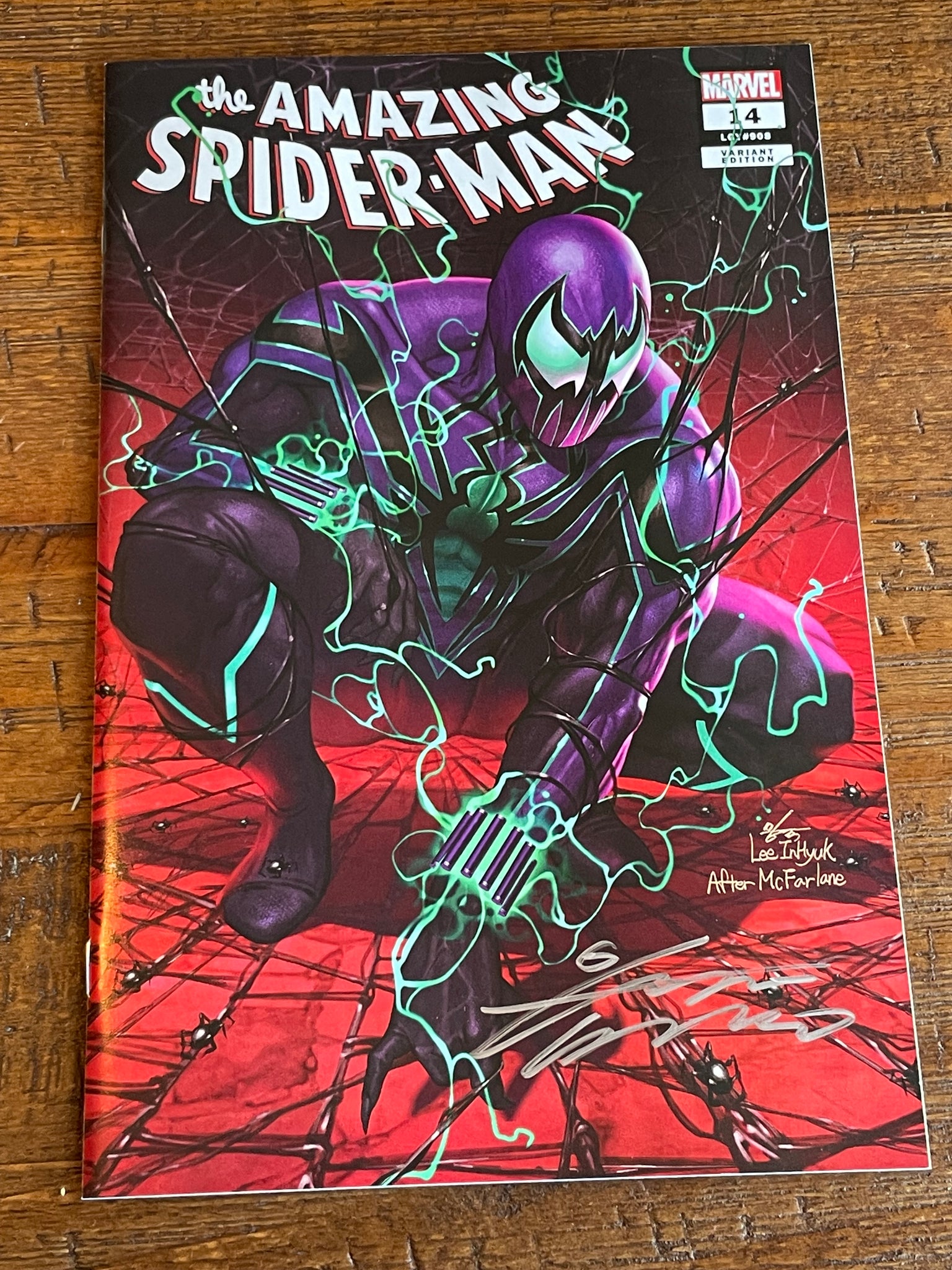 AMAZING SPIDER-MAN #14 INHYUK LEE SIGNED COA LIMITED TO 800 EXCL VARIANT
