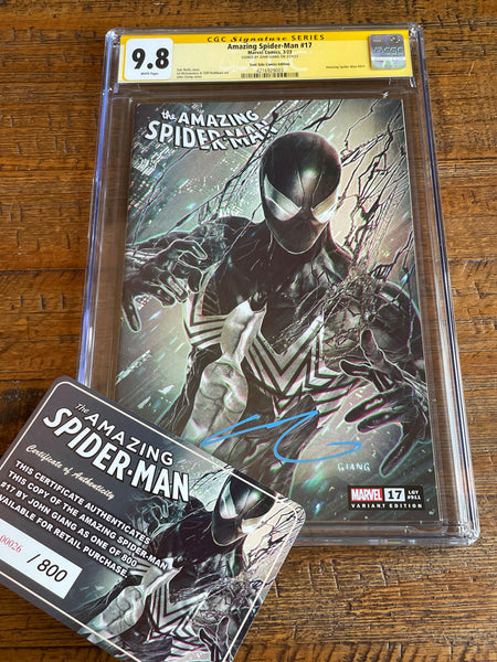 AMAZING SPIDER-MAN #17 CGC SS 9.8 JOHN GIANG SIGNED EXCL VARIANT LIMITED TO 800