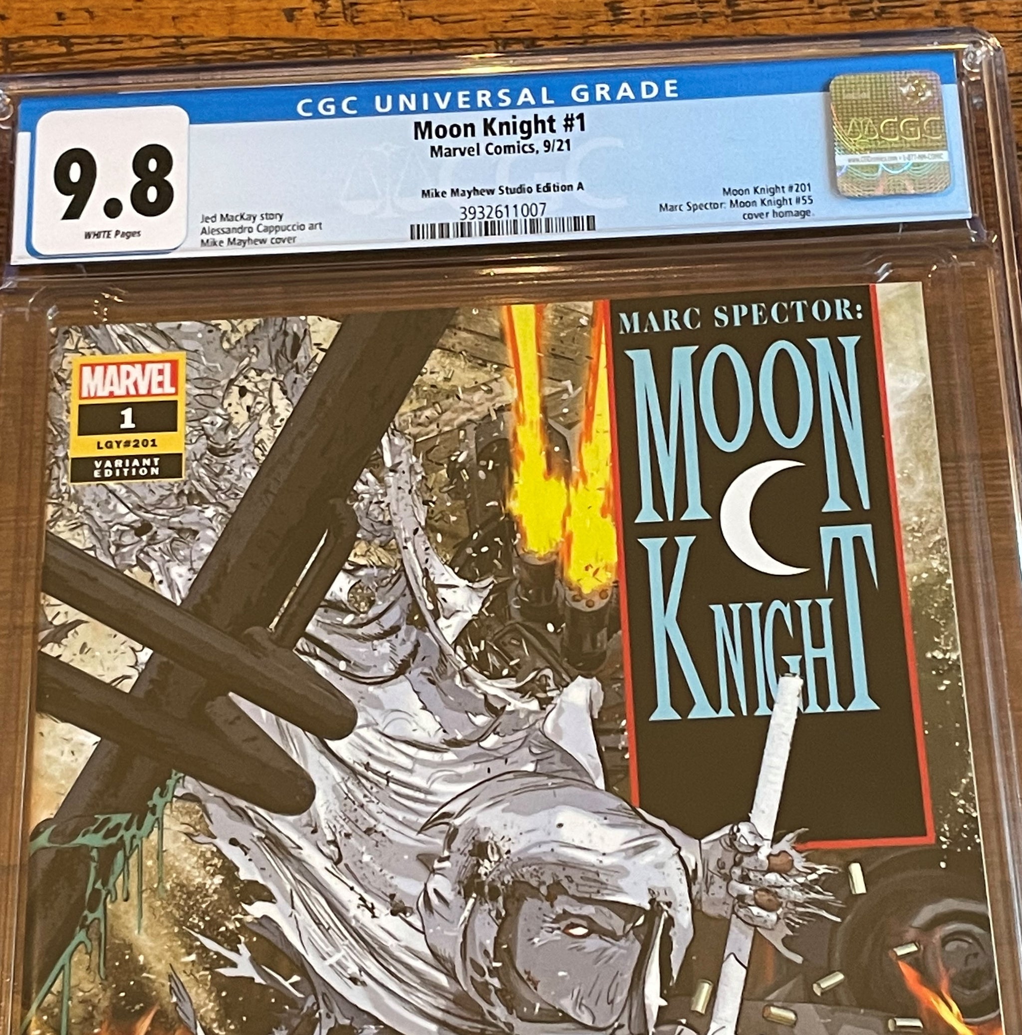 BUNDLE Moon Knight #1 (9.8) deals & Spider-Man #88 Gleason Variant (9.8)