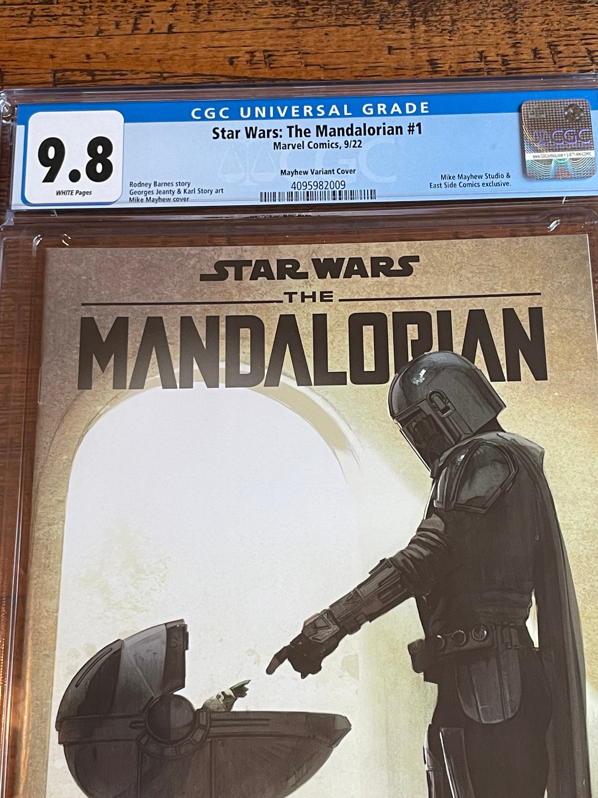 CGC 9.8 Marvel high quality Star Wars The Mandalorian #1 Mayhew Studio Variant Cover - Grogu