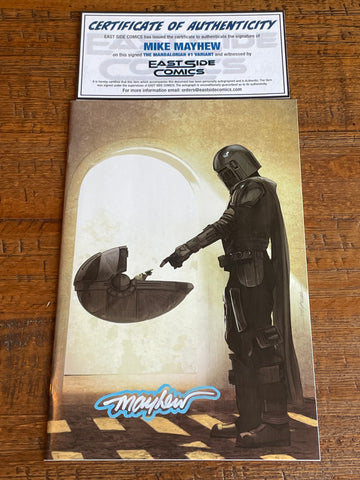 STAR WARS: THE MANDALORIAN #1 MIKE MAYHEW SIGNED COA VIRGIN VARIANT-B