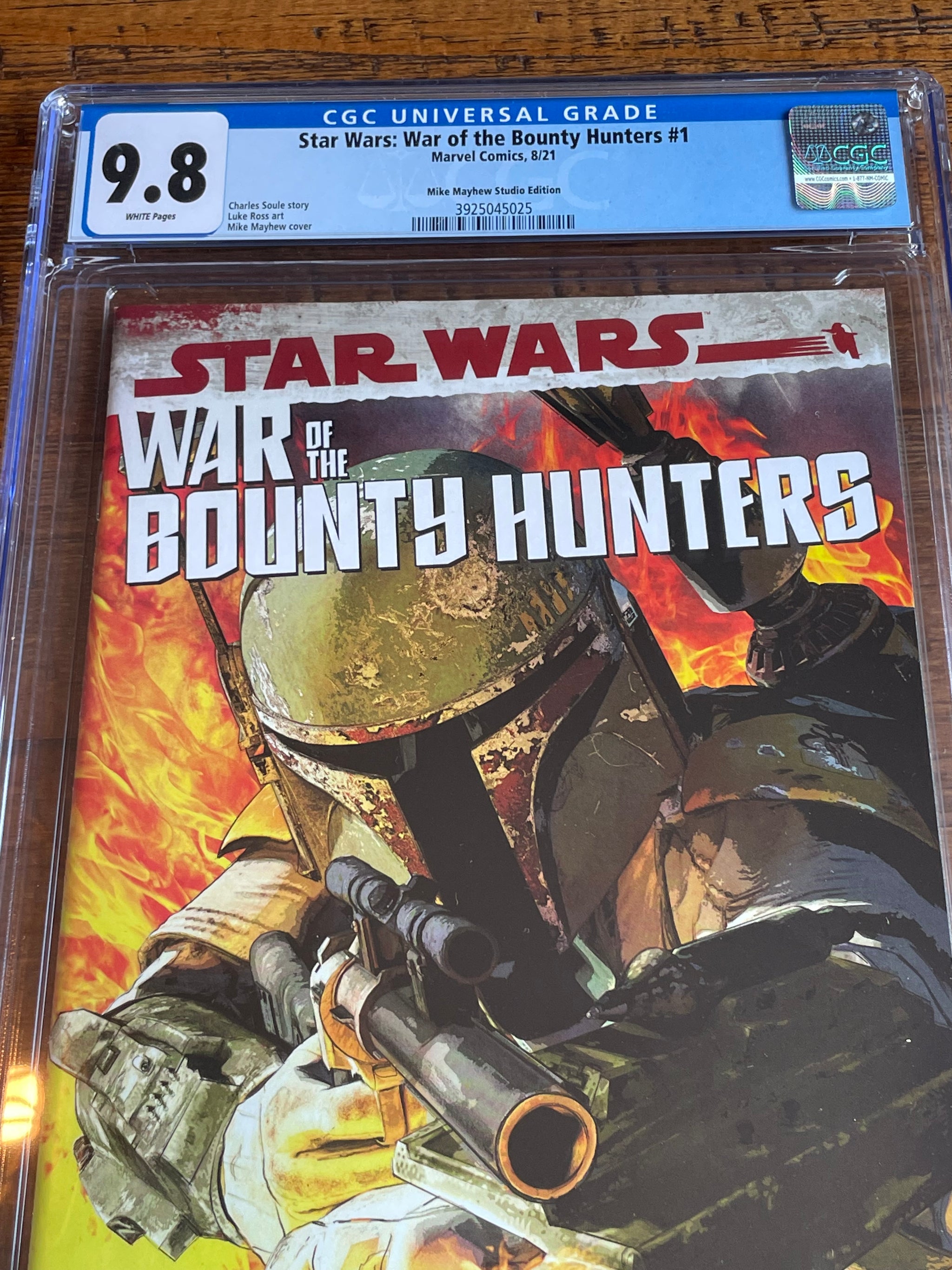 Star Wars War of the Bounty online hunters #1. CGC