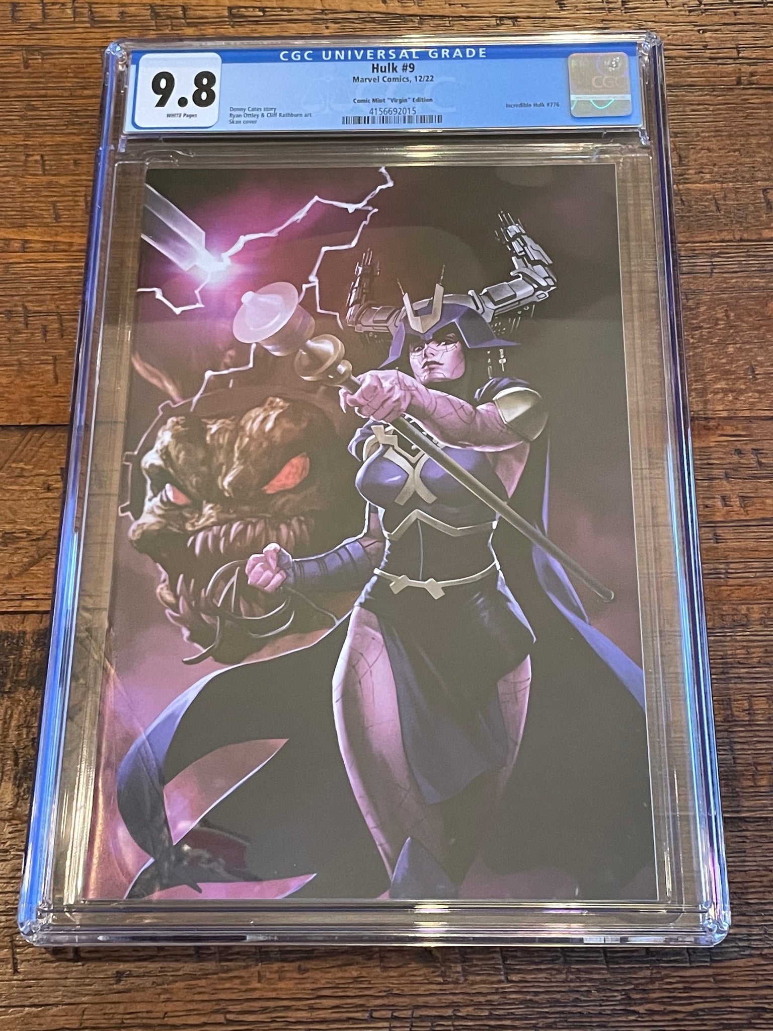 HULK #9 CGC 9.8 SKAN SRISUWAN "VIRGIN" NYCC EXCL VARIANT