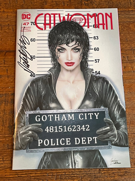 CATWOMAN #47 NATALI SANDERS SIGNED W/ COA HOMAGE TRADE VARIANT-A