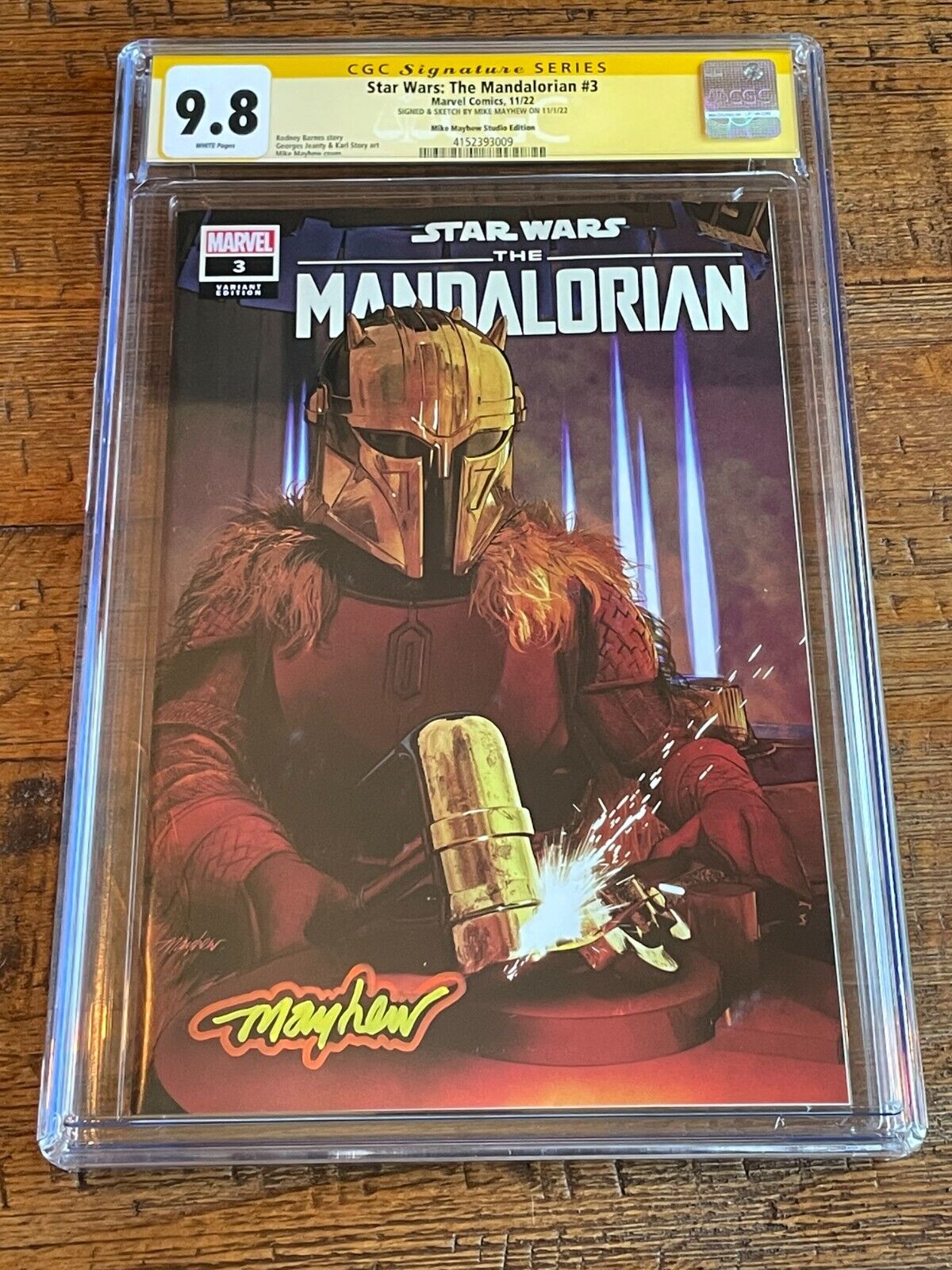 STAR WARS THE MANDALORIAN #3 CGC SS 9.8 MIKE MAYHEW SIGNED EXCL VARIANT LIMITED TO 800